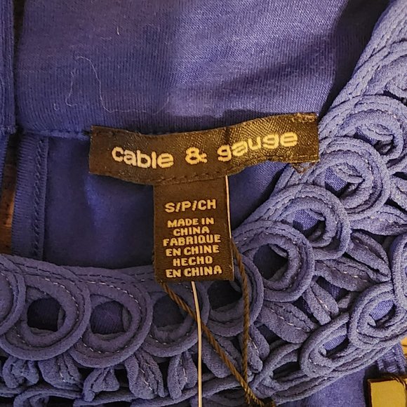 Cable & Gauge Electric Blue Tank top crochet neckline NWT Small - Picture 4 of 10
